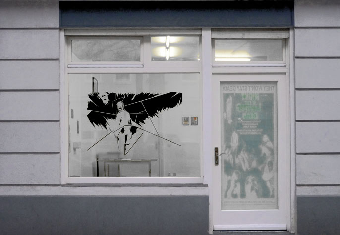 MEAN SHADOW OF A GOD (2), Digitalprint/Fensterfolie, 90 x 130 cm, SUBVERSION & ABGRUND, Bewegung Nurr, Spor Klübü, Berlin, 2013